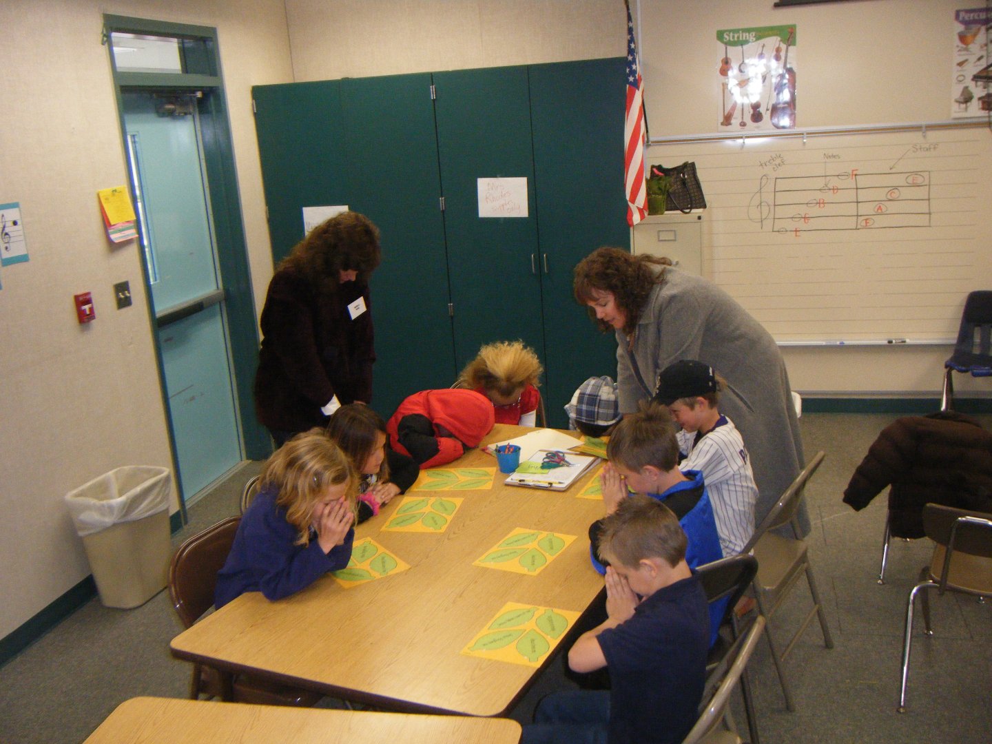 Shepherd of the Hills, 24300 Bear Valley Rd, Tehachapi, CA, 93561 Kids at School